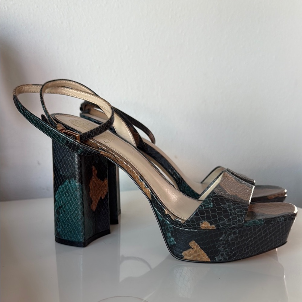 Vince Camuto Chastin Platform Sandal, Animal Print, Size 7 NWOT - Picture 3 of 4